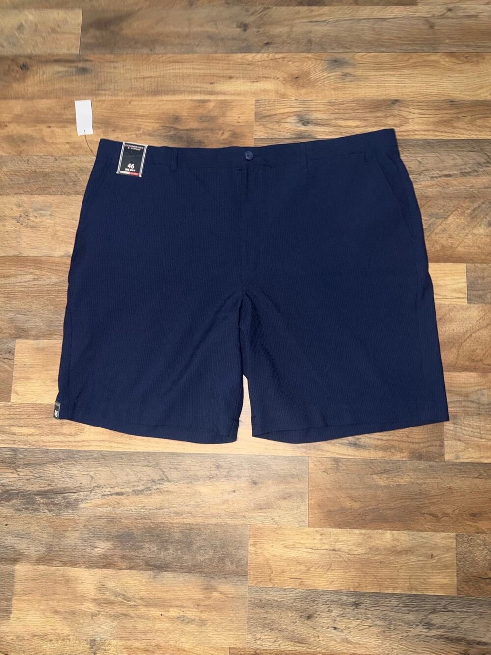 Roundtree & York men’s New classic fit flat front navy blue shorts